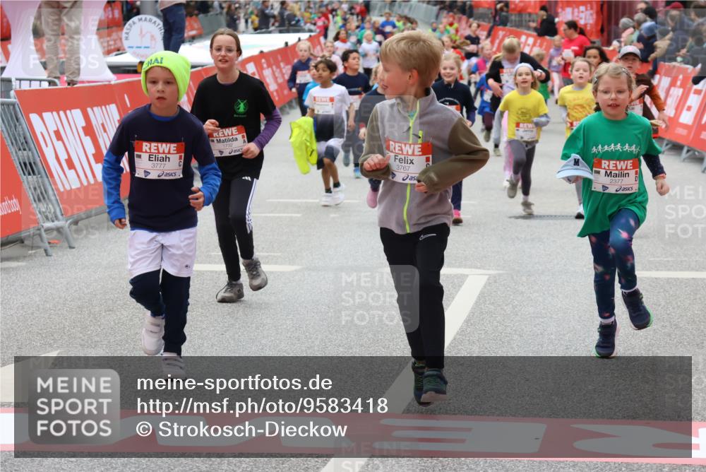 25.04.2026 - Das Zehntel Strokosch-Dieckow http://msf.ph/oto/9583418 25.04.2026 09:06:06 Ziel 1241, 2183, 2377, 3450, 3767, 3776, 3777, 3947, 3979, 4036, 1241, 2183, 2377, 3450, 3767, 3776, 3777, 3947, 3979, 4036 meine-sportfotos.de