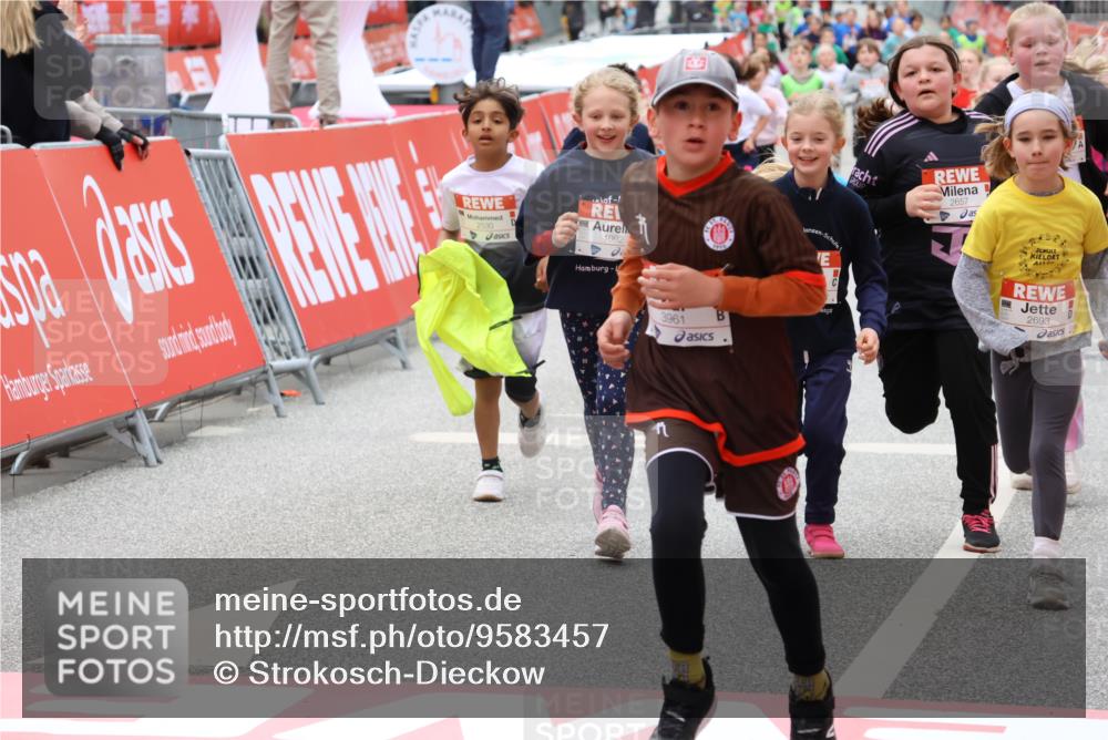 25.04.2026 - Das Zehntel Strokosch-Dieckow http://msf.ph/oto/9583457 25.04.2026 09:06:10 Ziel 1732, 2183, 2377, 2696, 3767, 3776, 3777, 3947, 3961, 1732, 2183, 2377, 2696, 3767, 3776, 3777, 3947, 3961 meine-sportfotos.de
