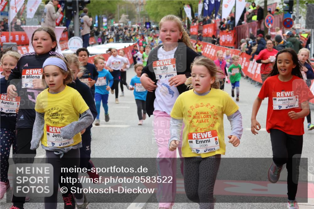 25.04.2026 - Das Zehntel Strokosch-Dieckow http://msf.ph/oto/9583522 25.04.2026 09:06:12 Ziel 1089, 1092, 1732, 2377, 2530, 2657, 2670, 2672, 2696, 3767, 3776, 3777, 3961, 1089, 1092, 1732, 2377, 2530, 2657, 2670, 2672, 2696, 3767, 3776, 3777, 3961 meine-sportfotos.de