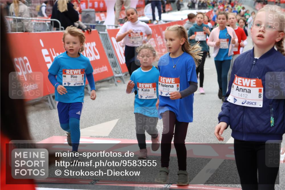 25.04.2026 - Das Zehntel Strokosch-Dieckow http://msf.ph/oto/9583555 25.04.2026 09:06:16 Ziel 1089, 1092, 1412, 2112, 2254, 2530, 2657, 2670, 2672, 2693, 2696, 3724, 3726, 3961, 1089, 1092, 1412, 2112, 2254, 2530, 2657, 2670, 2672, 2693, 2696, 3724, 3726, 3961 meine-sportfotos.de