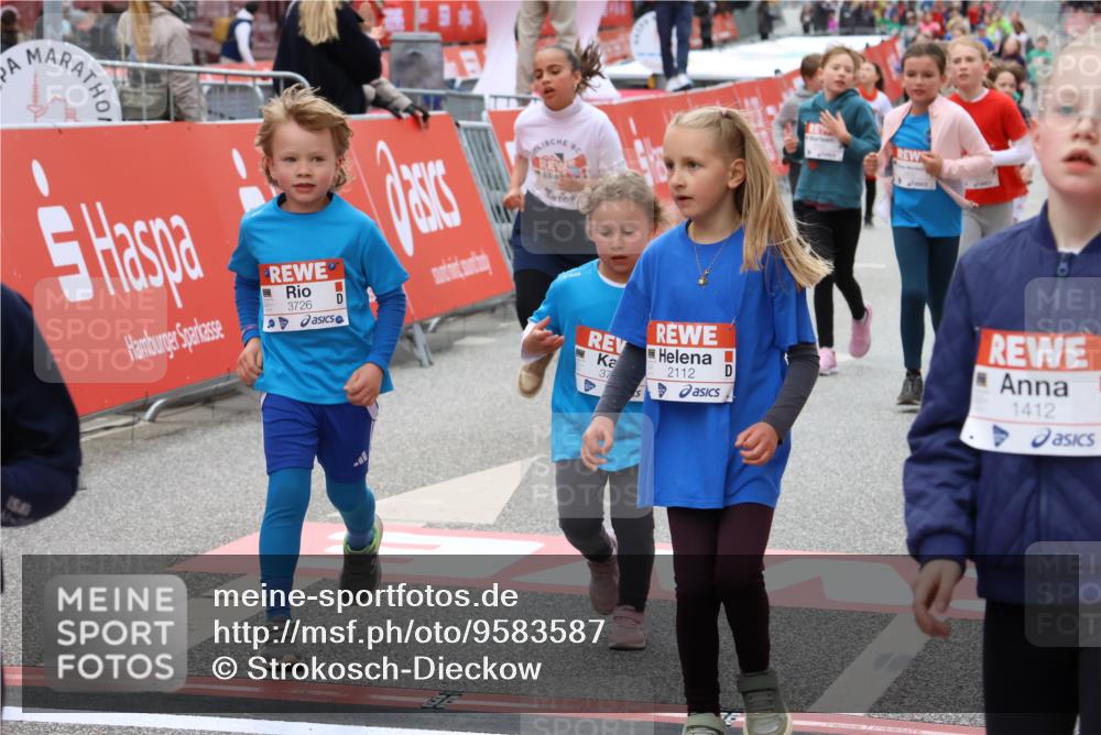 25.04.2026 - Das Zehntel Strokosch-Dieckow http://msf.ph/oto/9583587 25.04.2026 09:06:16 Ziel 1089, 1092, 1412, 2112, 2254, 2530, 2657, 2670, 2672, 2693, 2696, 3724, 3726, 3961, 1089, 1092, 1412, 2112, 2254, 2530, 2657, 2670, 2672, 2693, 2696, 3724, 3726, 3961 meine-sportfotos.de