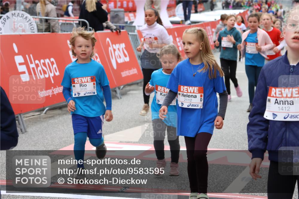 25.04.2026 - Das Zehntel Strokosch-Dieckow http://msf.ph/oto/9583595 25.04.2026 09:06:17 Ziel 1089, 1092, 1412, 2103, 2112, 2254, 2530, 2657, 2670, 2672, 2693, 2696, 3601, 3724, 3726, 3961, 1089, 1092, 1412, 2103, 2112, 2254, 2530, 2657, 2670, 2672, 2693, 2696, 3601, 3724, 3726, 3961 meine-sportfotos.de