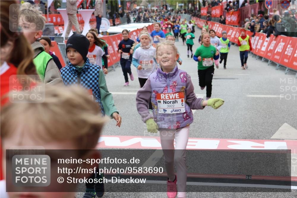 25.04.2026 - Das Zehntel Strokosch-Dieckow http://msf.ph/oto/9583690 25.04.2026 09:06:23 Ziel 1350, 1390, 1811, 1904, 2103, 2297, 2640, 2663, 2693, 2950, 3601, 3724, 3726, 3796, 3922, 3923, 1350, 1390, 1811, 1904, 2103, 2297, 2640, 2663, 2693, 2950, 3601, 3724, 3726, 3796, 3922, 3923 meine-sportfotos.de