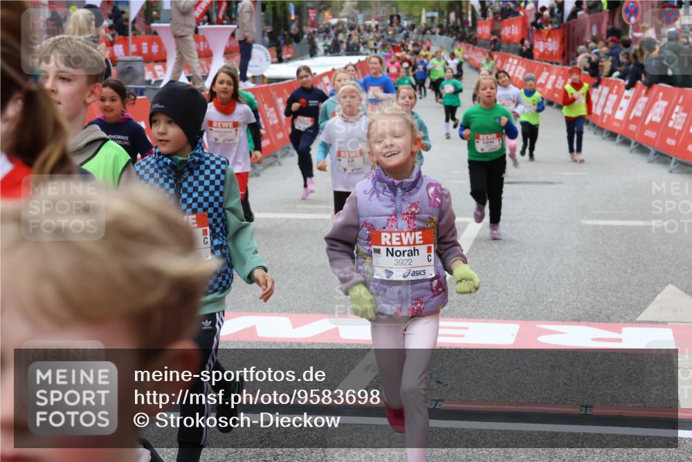 25.04.2026 - Das Zehntel Strokosch-Dieckow http://msf.ph/oto/9583698 25.04.2026 09:06:23 Ziel 1350, 1390, 1811, 1904, 2103, 2297, 2640, 2663, 2693, 2950, 3601, 3724, 3726, 3796, 3922, 3923, 1350, 1390, 1811, 1904, 2103, 2297, 2640, 2663, 2693, 2950, 3601, 3724, 3726, 3796, 3922, 3923 meine-sportfotos.de