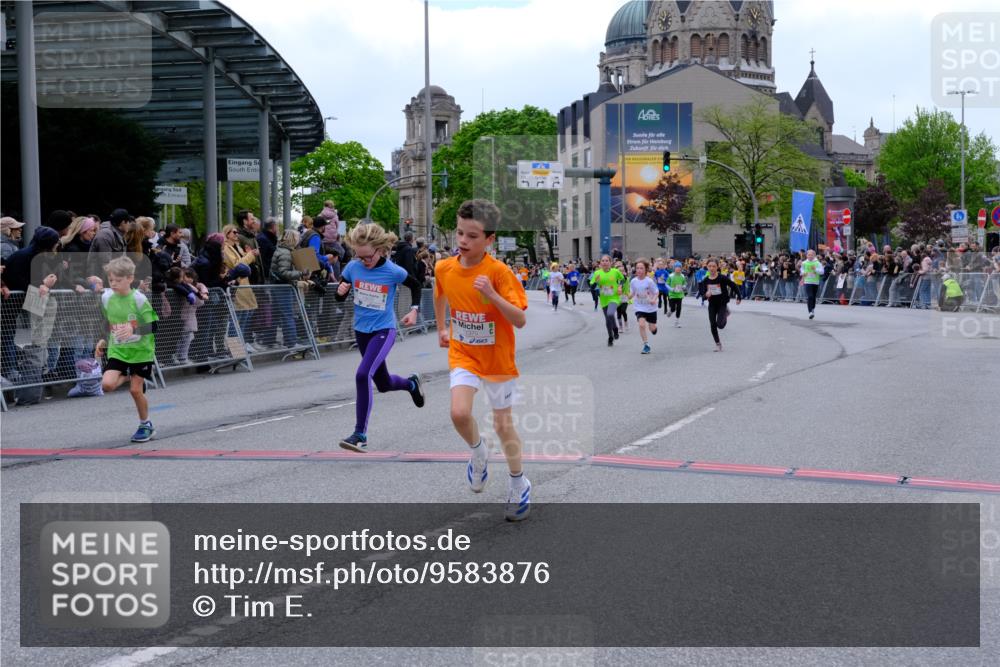25.04.2026 - Das Zehntel Tim E. http://msf.ph/oto/9583876 25.04.2026 12:53:31 Ziel 10356, 10361, 10388, 10601, 10638, 10854, 10974, 11347, 11883, 12120, 12200, 12203, 12303, 12322, 12370, 12793, 13032 meine-sportfotos.de