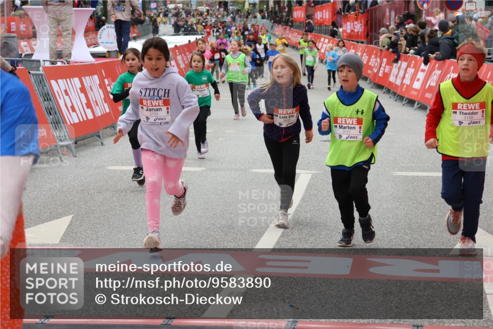 25.04.2026 - Das Zehntel Strokosch-Dieckow http://msf.ph/oto/9583890 25.04.2026 09:06:30 Ziel 1811, 1821, 2141, 2144, 2382, 2918, 2935, 2936, 3133, 3148, 3483, 3487, 3698, 3700, 1811, 1821, 2141, 2144, 2382, 2918, 2935, 2936, 3133, 3148, 3483, 3487, 3698, 3700 meine-sportfotos.de