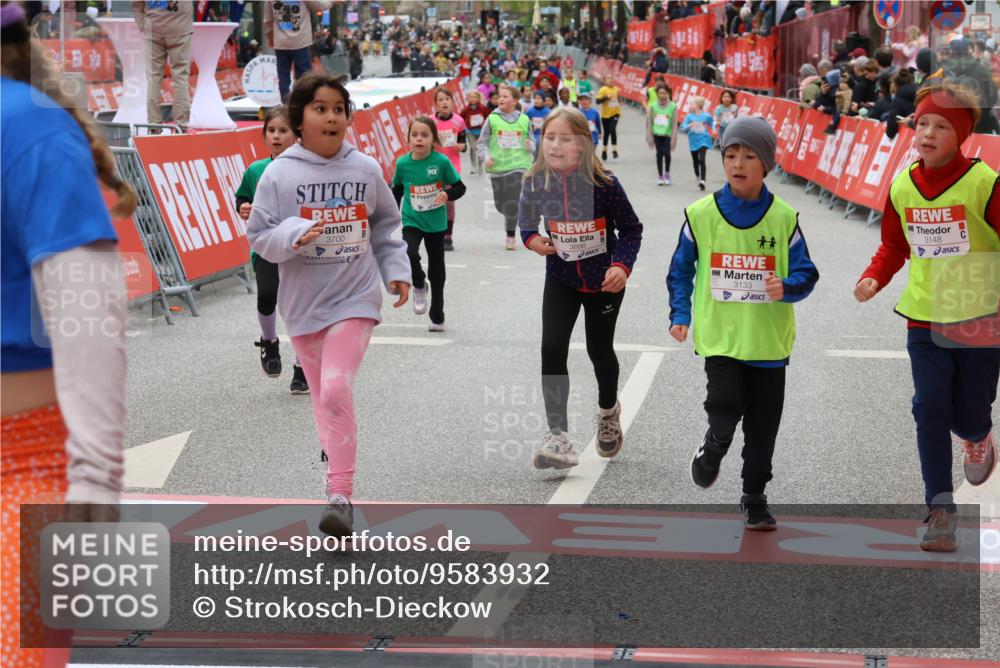 25.04.2026 - Das Zehntel Strokosch-Dieckow http://msf.ph/oto/9583932 25.04.2026 09:06:30 Ziel 1811, 1821, 2141, 2144, 2382, 2918, 2935, 2936, 3133, 3148, 3483, 3487, 3698, 3700, 1811, 1821, 2141, 2144, 2382, 2918, 2935, 2936, 3133, 3148, 3483, 3487, 3698, 3700 meine-sportfotos.de