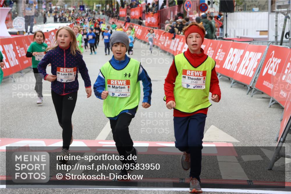 25.04.2026 - Das Zehntel Strokosch-Dieckow http://msf.ph/oto/9583950 25.04.2026 09:06:31 Ziel 1811, 1821, 2141, 2144, 2368, 2382, 2918, 2935, 2936, 3133, 3148, 3483, 3487, 3698, 3700, 1811, 1821, 2141, 2144, 2368, 2382, 2918, 2935, 2936, 3133, 3148, 3483, 3487, 3698, 3700 meine-sportfotos.de
