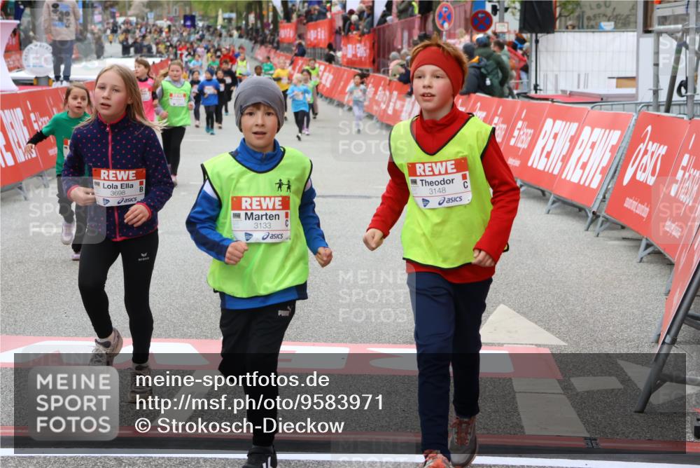 25.04.2026 - Das Zehntel Strokosch-Dieckow http://msf.ph/oto/9583971 25.04.2026 09:06:32 Ziel 1821, 2141, 2144, 2368, 2382, 2918, 2935, 2936, 3133, 3148, 3483, 3487, 3698, 3700, 1821, 2141, 2144, 2368, 2382, 2918, 2935, 2936, 3133, 3148, 3483, 3487, 3698, 3700 meine-sportfotos.de