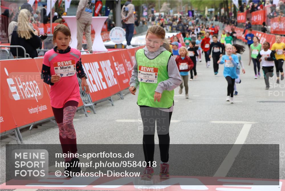25.04.2026 - Das Zehntel Strokosch-Dieckow http://msf.ph/oto/9584018 25.04.2026 09:06:37 Ziel 1414, 1418, 1952, 2368, 3133, 3148, 3698, 3700, 1414, 1418, 1952, 2368, 3133, 3148, 3698, 3700 meine-sportfotos.de
