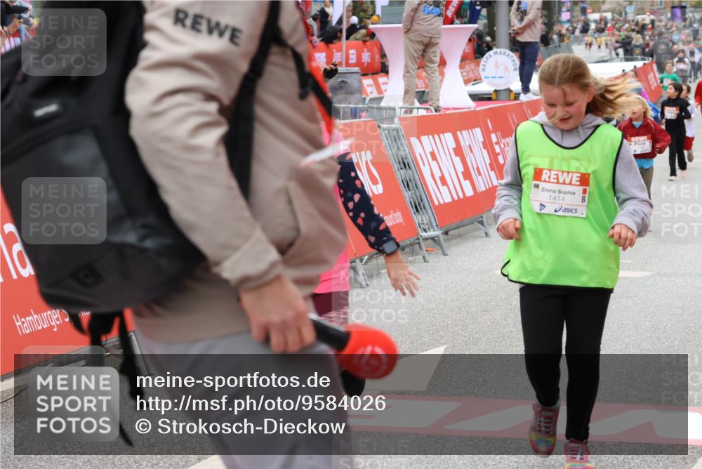 25.04.2026 - Das Zehntel Strokosch-Dieckow http://msf.ph/oto/9584026 25.04.2026 09:06:37 Ziel 1414, 1418, 1952, 2368, 3133, 3148, 3698, 3700, 1414, 1418, 1952, 2368, 3133, 3148, 3698, 3700 meine-sportfotos.de