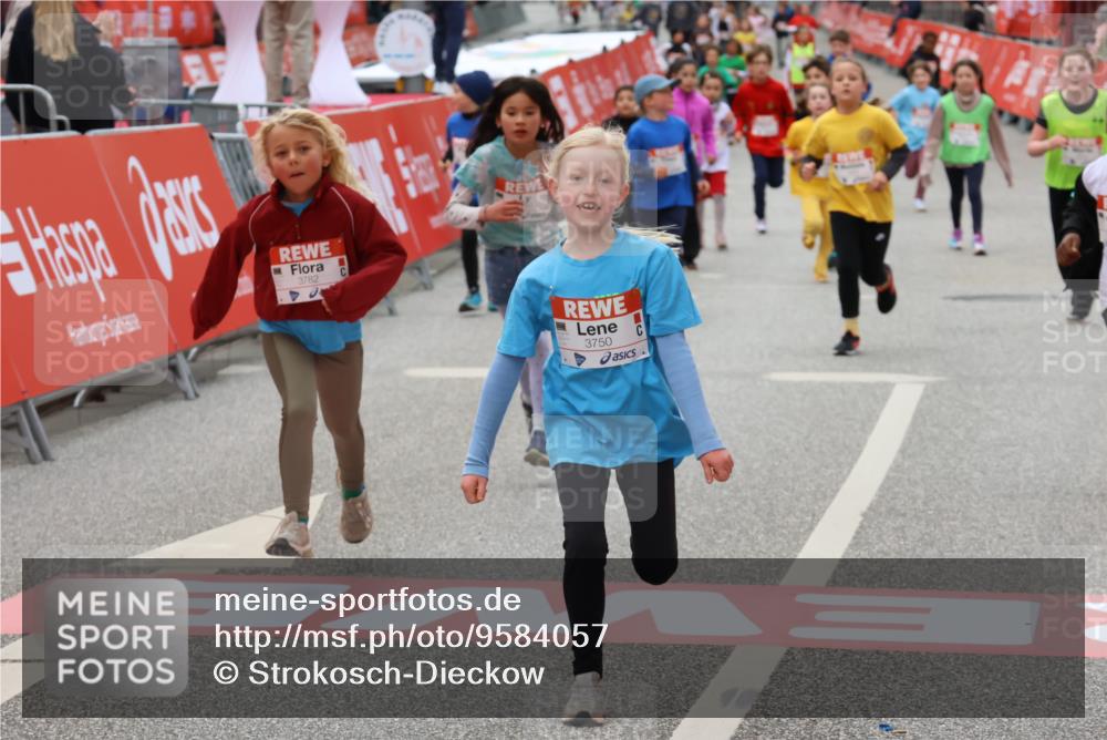 25.04.2026 - Das Zehntel Strokosch-Dieckow http://msf.ph/oto/9584057 25.04.2026 09:06:41 Ziel 1414, 1418, 1952, 3750, 3780, 3782, 1414, 1418, 1952, 3750, 3780, 3782 meine-sportfotos.de