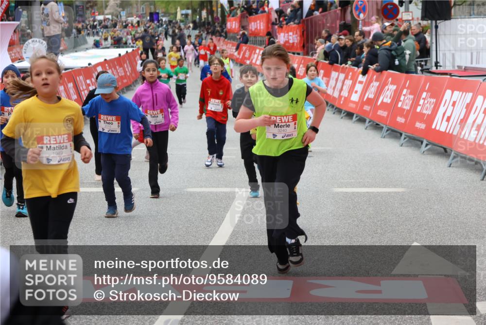 25.04.2026 - Das Zehntel Strokosch-Dieckow http://msf.ph/oto/9584089 25.04.2026 09:06:44 Ziel 1414, 1418, 1939, 1949, 3240, 3750, 3780, 3782, 1414, 1418, 1939, 1949, 3240, 3750, 3780, 3782 meine-sportfotos.de