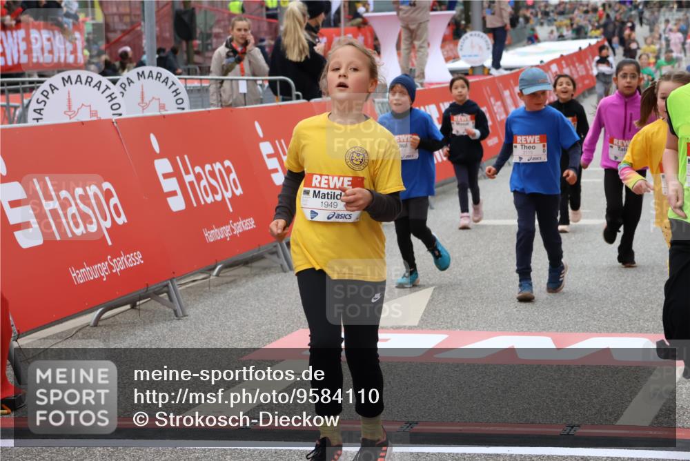 25.04.2026 - Das Zehntel Strokosch-Dieckow http://msf.ph/oto/9584110 25.04.2026 09:06:45 Ziel 1130, 1939, 1949, 2543, 3240, 3750, 3780, 3782, 1130, 1939, 1949, 2543, 3240, 3750, 3780, 3782 meine-sportfotos.de