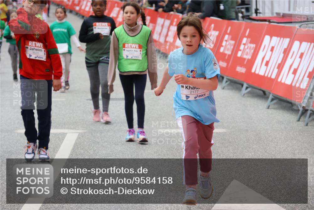25.04.2026 - Das Zehntel Strokosch-Dieckow http://msf.ph/oto/9584158 25.04.2026 09:06:49 Ziel 1078, 1084, 1128, 1130, 1939, 1949, 2113, 2115, 2543, 3240, 3780, 1078, 1084, 1128, 1130, 1939, 1949, 2113, 2115, 2543, 3240, 3780 meine-sportfotos.de