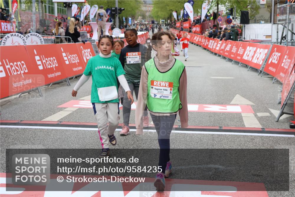25.04.2026 - Das Zehntel Strokosch-Dieckow http://msf.ph/oto/9584235 25.04.2026 09:06:57 Ziel 1076, 1118, 1659, 2177, 2357, 2372, 2626, 2832, 3320, 3620, 1076, 1118, 1659, 2177, 2357, 2372, 2626, 2832, 3320, 3620 meine-sportfotos.de
