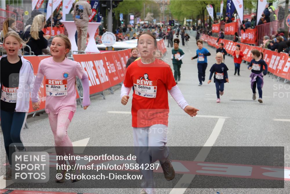 25.04.2026 - Das Zehntel Strokosch-Dieckow http://msf.ph/oto/9584287 25.04.2026 09:07:03 Ziel 1076, 1616, 1659, 2357, 2483, 2677, 2973, 2985, 1076, 1616, 1659, 2357, 2483, 2677, 2973, 2985 meine-sportfotos.de