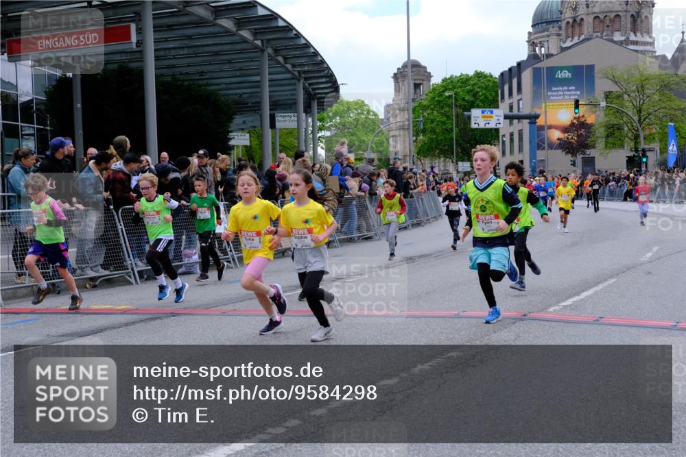 25.04.2026 - Das Zehntel Tim E. http://msf.ph/oto/9584298 25.04.2026 12:54:00 Ziel 10481, 10494, 10518, 10629, 10648, 10785, 10815, 10852, 11216, 11330, 11709, 11727, 11966, 11972, 11984, 11994, 11999, 12007, 12028, 12264, 12283, 12289, 12458, 12913 meine-sportfotos.de
