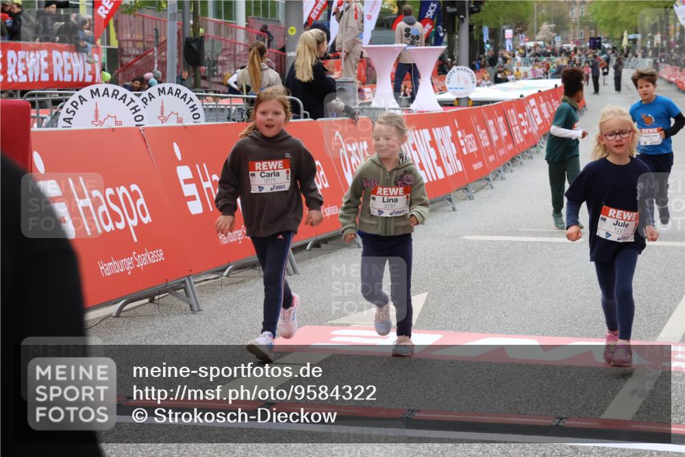 25.04.2026 - Das Zehntel Strokosch-Dieckow http://msf.ph/oto/9584322 25.04.2026 09:07:08 Ziel 1227, 1235, 1973, 2483, 2677, 2687, 2973, 2985, 3771, 3781, 1227, 1235, 1973, 2483, 2677, 2687, 2973, 2985, 3771, 3781 meine-sportfotos.de