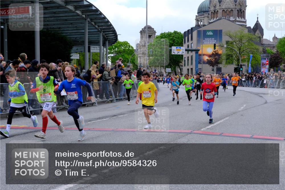 25.04.2026 - Das Zehntel Tim E. http://msf.ph/oto/9584326 25.04.2026 12:54:05 Ziel 10494, 10629, 10785, 10815, 11216, 11275, 11306, 11325, 11330, 11727, 11972, 11984, 11999, 12007, 12028, 12264, 12283, 12289, 12412, 12419, 12596, 12642, 12746, 12772, 12913 meine-sportfotos.de