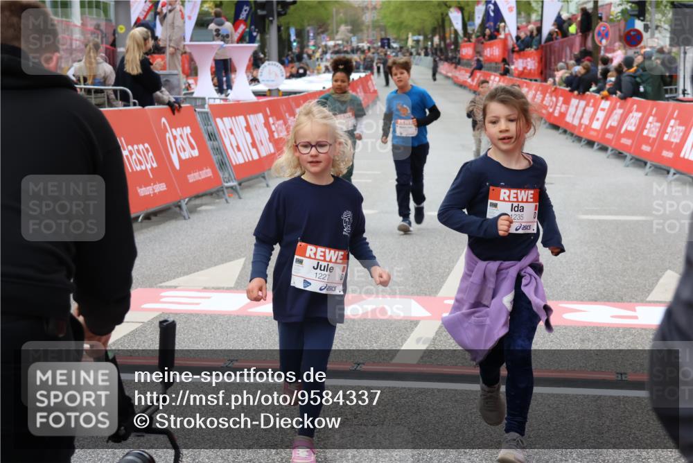 25.04.2026 - Das Zehntel Strokosch-Dieckow http://msf.ph/oto/9584337 25.04.2026 09:07:09 Ziel 1227, 1235, 1973, 2483, 2677, 2687, 2973, 2985, 3771, 3781, 1227, 1235, 1973, 2483, 2677, 2687, 2973, 2985, 3771, 3781 meine-sportfotos.de