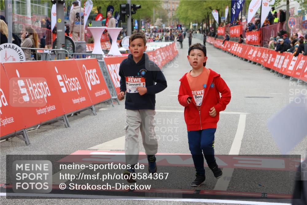 25.04.2026 - Das Zehntel Strokosch-Dieckow http://msf.ph/oto/9584367 25.04.2026 09:07:16 Ziel 1321, 1524, 2054, 2060, 2180, 2924, 3732, 3742, 1321, 1524, 2054, 2060, 2180, 2924, 3732, 3742 meine-sportfotos.de
