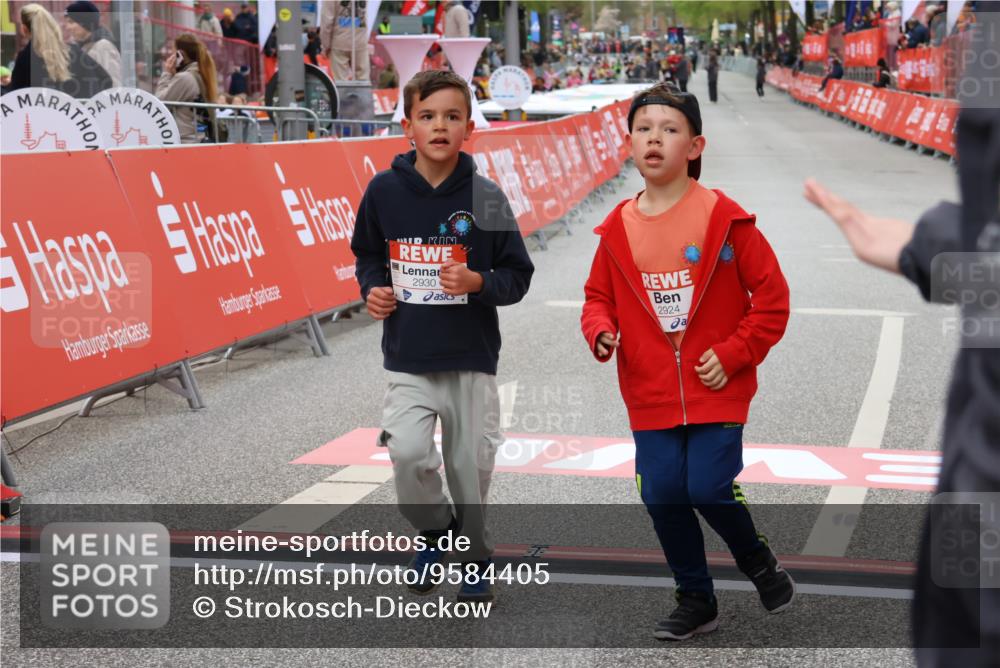 25.04.2026 - Das Zehntel Strokosch-Dieckow http://msf.ph/oto/9584405 25.04.2026 09:07:17 Ziel 1321, 1524, 2054, 2060, 2180, 2924, 3732, 3742, 1321, 1524, 2054, 2060, 2180, 2924, 3732, 3742 meine-sportfotos.de