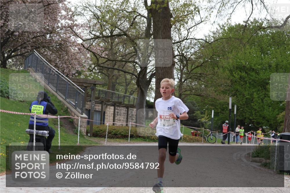 25.04.2026 - Das Zehntel Zöllner http://msf.ph/oto/9584792 25.04.2026 12:37:58 Laufen 10883 meine-sportfotos.de
