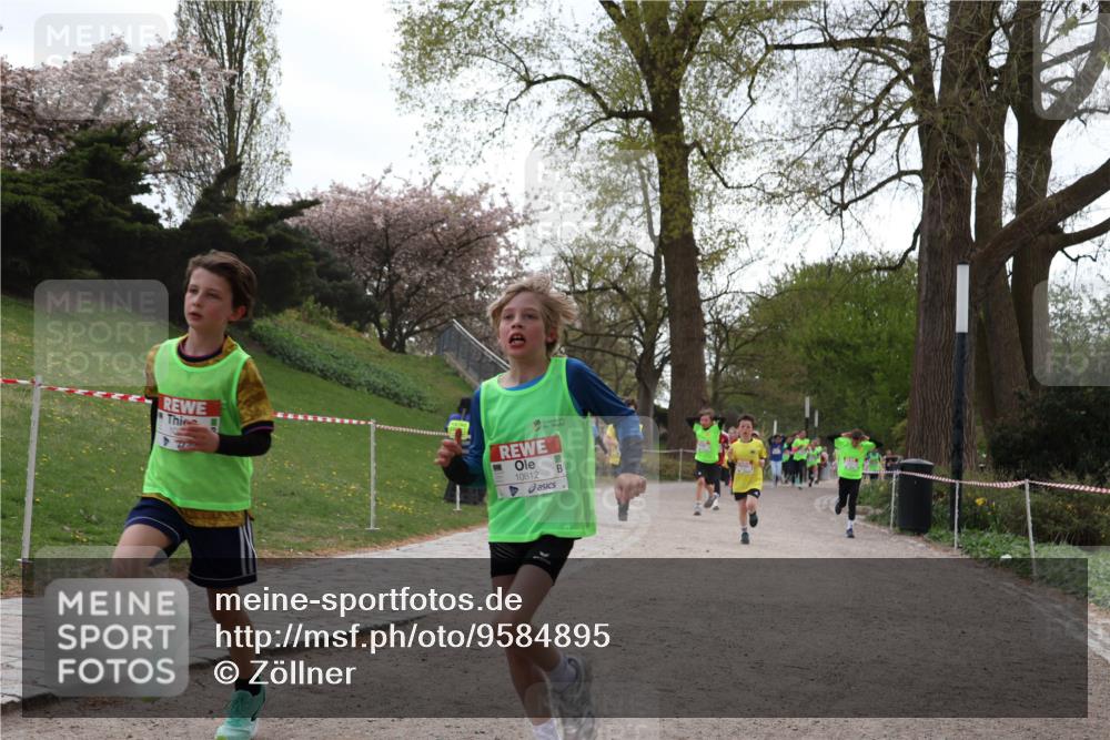 25.04.2026 - Das Zehntel Zöllner http://msf.ph/oto/9584895 25.04.2026 12:39:22 Laufen 10812 meine-sportfotos.de