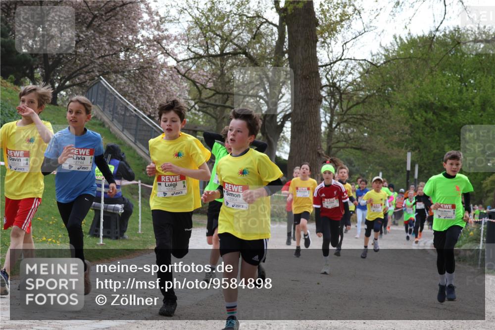 25.04.2026 - Das Zehntel Zöllner http://msf.ph/oto/9584898 25.04.2026 12:39:24 Laufen 12320, 12744, 12302, 12304 meine-sportfotos.de
