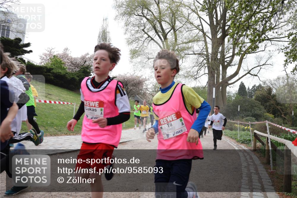 25.04.2026 - Das Zehntel Zöllner http://msf.ph/oto/9585093 25.04.2026 12:40:40 Laufen 11850, 11652 meine-sportfotos.de