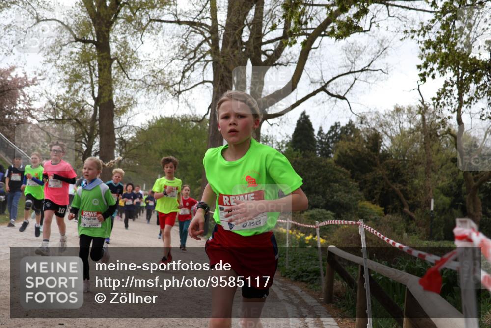 25.04.2026 - Das Zehntel Zöllner http://msf.ph/oto/9585117 25.04.2026 12:40:48 Laufen 10 meine-sportfotos.de