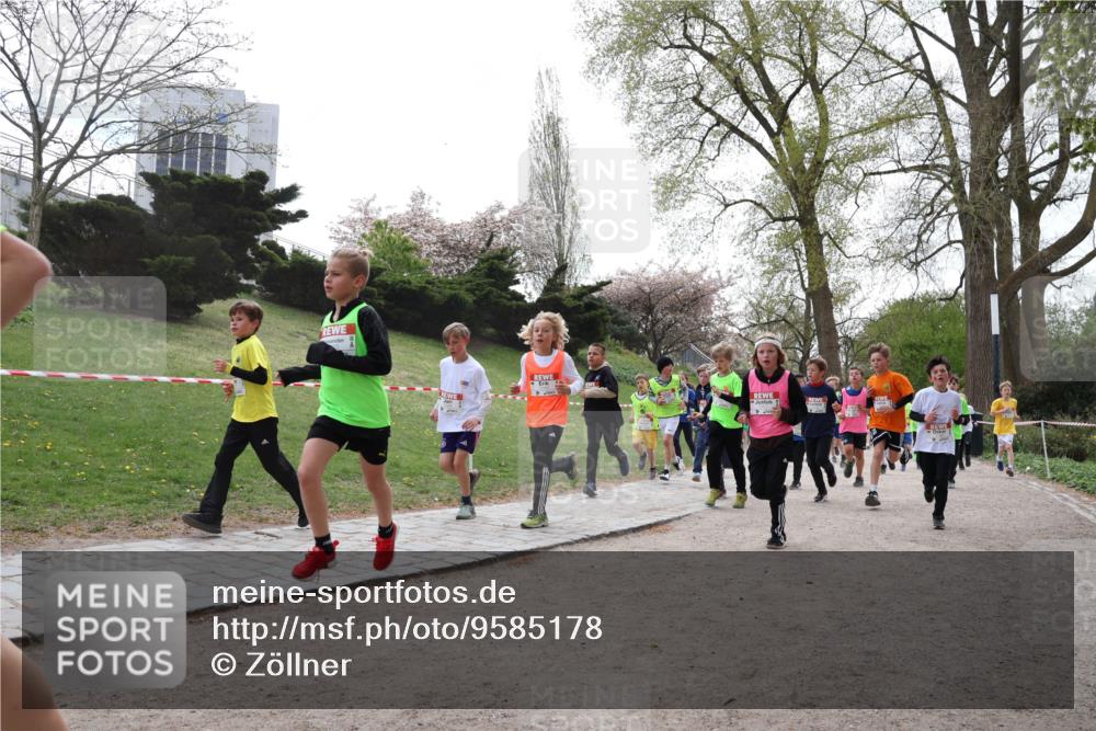 25.04.2026 - Das Zehntel Zöllner http://msf.ph/oto/9585178 25.04.2026 12:41:08 Laufen  meine-sportfotos.de