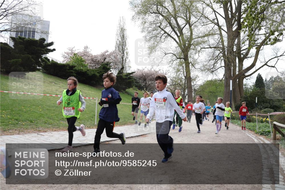 25.04.2026 - Das Zehntel Zöllner http://msf.ph/oto/9585245 25.04.2026 12:41:29 Laufen 0241, 20 meine-sportfotos.de