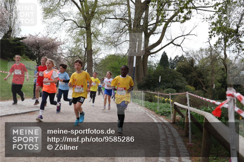 25.04.2026 - Das Zehntel Zöllner http://msf.ph/oto/9585286 25.04.2026 12:41:44 Laufen 10 meine-sportfotos.de