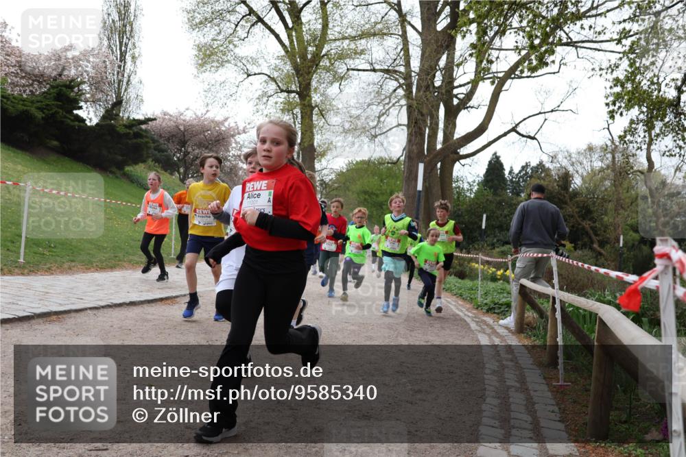 25.04.2026 - Das Zehntel Zöllner http://msf.ph/oto/9585340 25.04.2026 12:42:08 Laufen 11001 meine-sportfotos.de