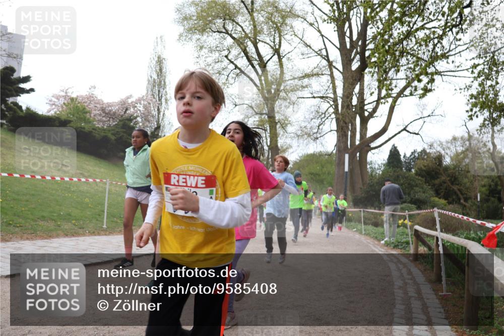 25.04.2026 - Das Zehntel Zöllner http://msf.ph/oto/9585408 25.04.2026 12:42:36 Laufen  meine-sportfotos.de