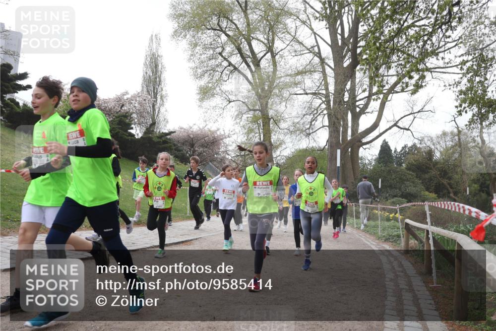 25.04.2026 - Das Zehntel Zöllner http://msf.ph/oto/9585414 25.04.2026 12:42:38 Laufen 12048 meine-sportfotos.de