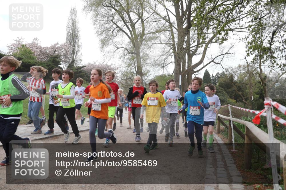 25.04.2026 - Das Zehntel Zöllner http://msf.ph/oto/9585469 25.04.2026 12:43:02 Laufen 12449, 11314 meine-sportfotos.de