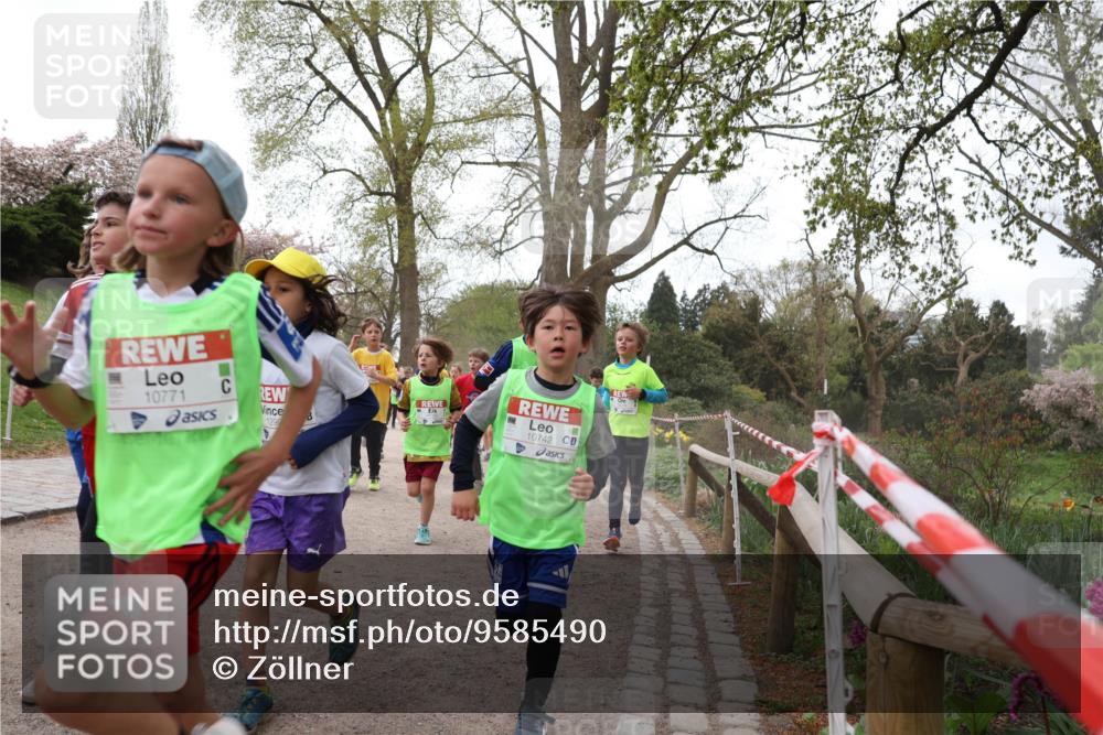 25.04.2026 - Das Zehntel Zöllner http://msf.ph/oto/9585490 25.04.2026 12:43:11 Laufen 10771, 129, 10742 meine-sportfotos.de