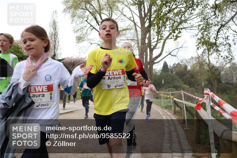 25.04.2026 - Das Zehntel Zöllner http://msf.ph/oto/9585522 25.04.2026 12:43:23 Laufen 1076, 12240, 11282 meine-sportfotos.de
