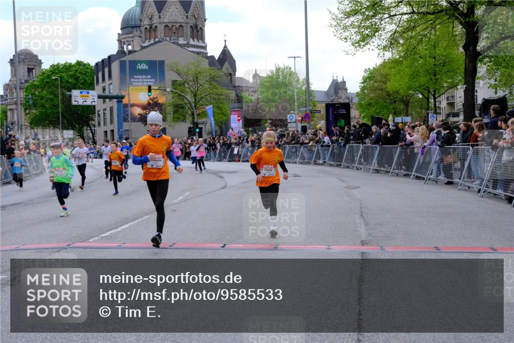 25.04.2026 - Das Zehntel Tim E. http://msf.ph/oto/9585533 25.04.2026 12:56:07 Ziel 10099, 10134, 10148, 10190, 10254, 10350, 10357, 10358, 10409, 10411, 10488, 10571, 10775, 10814, 10819, 10823, 10829, 10889, 11014, 11128, 11232, 11456, 11457, 11512, 11525, 11603, 11623, 11756, 11771, 11854, 11869, 11889, 11890, 11915, 11955, 11988, 12156, 12159, 12171, 12178, 12308, 12349, 12363, 12421, 12441, 12447, 12497, 12580, 12695, 12822, 12856, 13027 meine-sportfotos.de