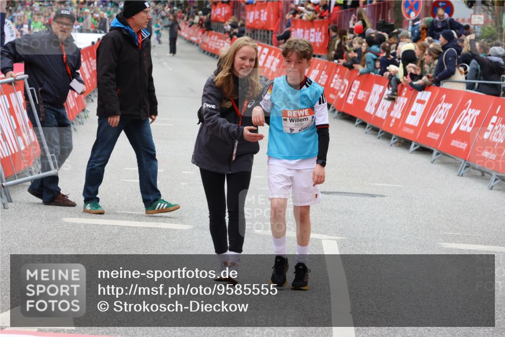 25.04.2026 - Das Zehntel Strokosch-Dieckow http://msf.ph/oto/9585555 25.04.2026 11:00:36 Ziel 5040, 5219, 5233, 5271, 5286, 5343, 5352, 5353, 5635, 5690, 5715, 5722, 5836, 5995, 6091, 6395, 6632, 6669, 6686, 6874, 7017, 7054, 7094, 7296, 7370, 7410, 7465, 7660, 7767, 7800, 7834, 7844, 7859, 5040, 5219, 5233, 5271, 5286, 5343, 5352, 5353, 5635, 5690, 5715, 5722, 5836, 5995, 6091, 6395, 6632, 6669, 6686, 6874, 7017, 7054, 7094, 7296, 7370, 7410, 7465, 7660, 7767, 7800, 7834, 7844, 7859 meine-sportfotos.de