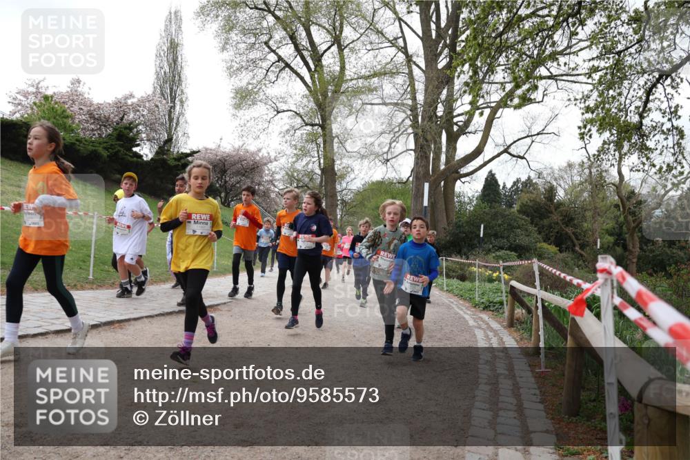 25.04.2026 - Das Zehntel Zöllner http://msf.ph/oto/9585573 25.04.2026 12:43:41 Laufen  meine-sportfotos.de