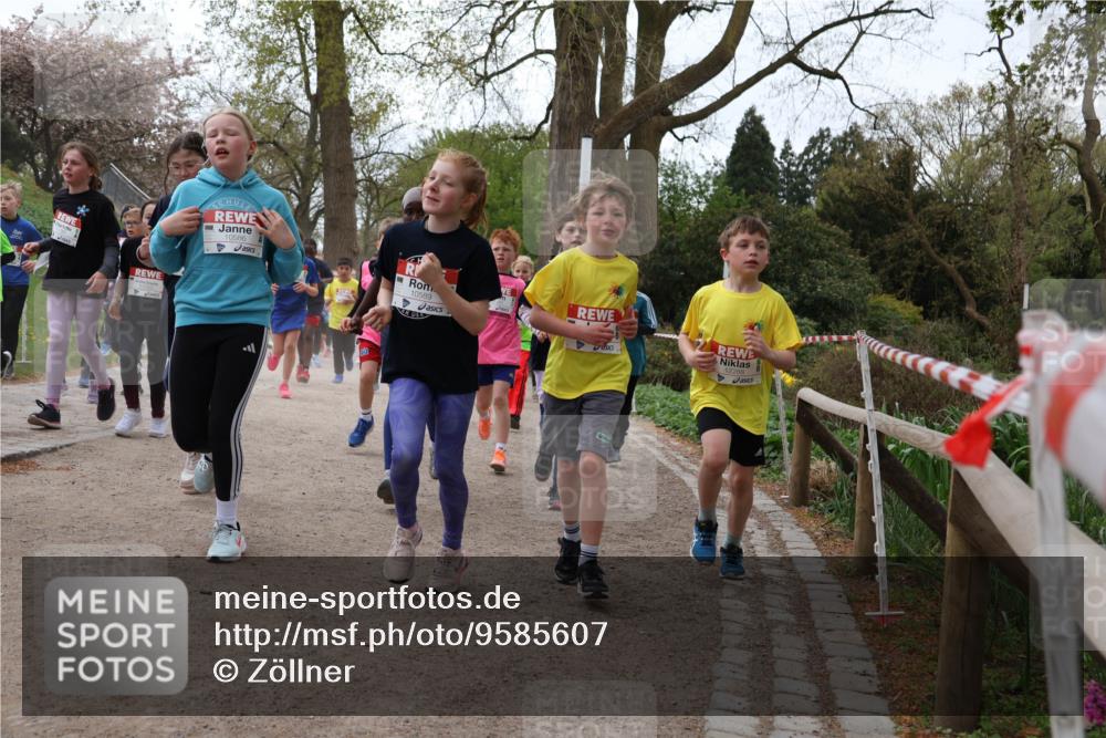 25.04.2026 - Das Zehntel Zöllner http://msf.ph/oto/9585607 25.04.2026 12:43:54 Laufen 10586, 10589, 12288 meine-sportfotos.de