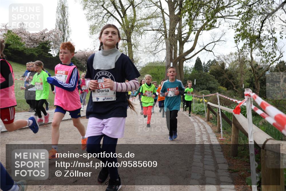 25.04.2026 - Das Zehntel Zöllner http://msf.ph/oto/9585609 25.04.2026 12:43:56 Laufen 10598 meine-sportfotos.de