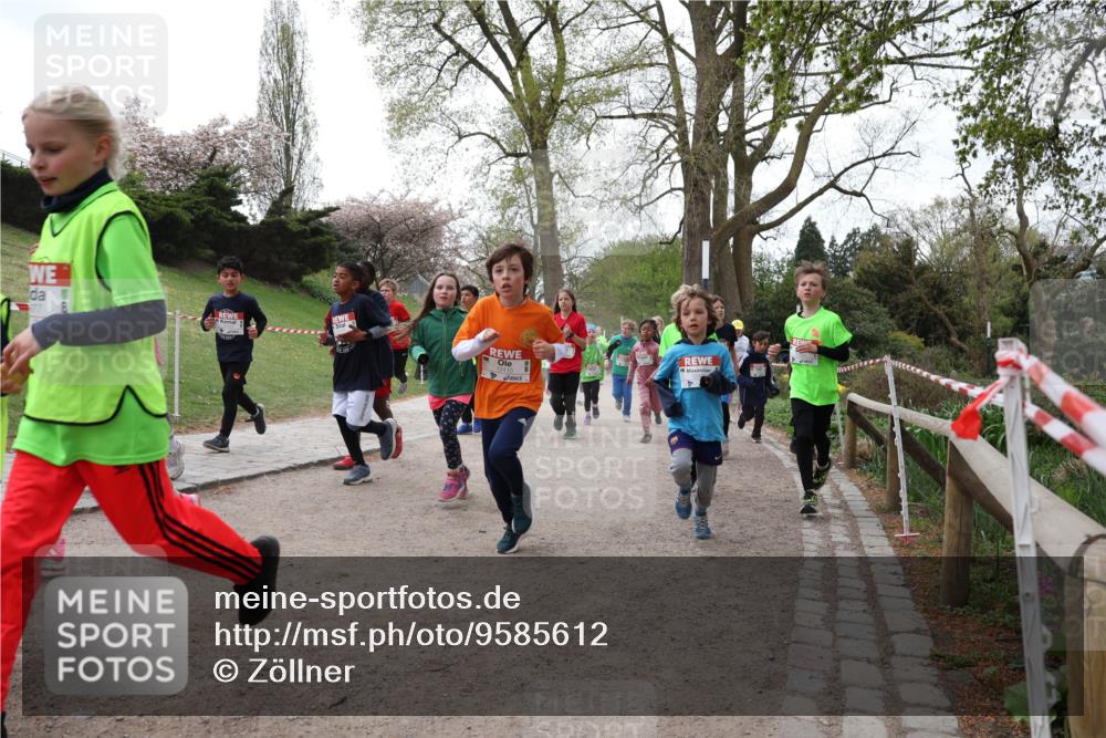 25.04.2026 - Das Zehntel Zöllner http://msf.ph/oto/9585612 25.04.2026 12:43:58 Laufen 12410 meine-sportfotos.de