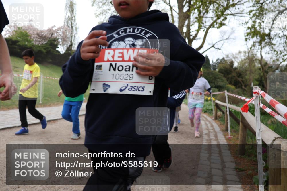 25.04.2026 - Das Zehntel Zöllner http://msf.ph/oto/9585619 25.04.2026 12:44:01 Laufen 10529 meine-sportfotos.de