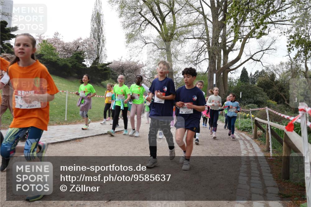 25.04.2026 - Das Zehntel Zöllner http://msf.ph/oto/9585637 25.04.2026 12:44:09 Laufen 10175 meine-sportfotos.de