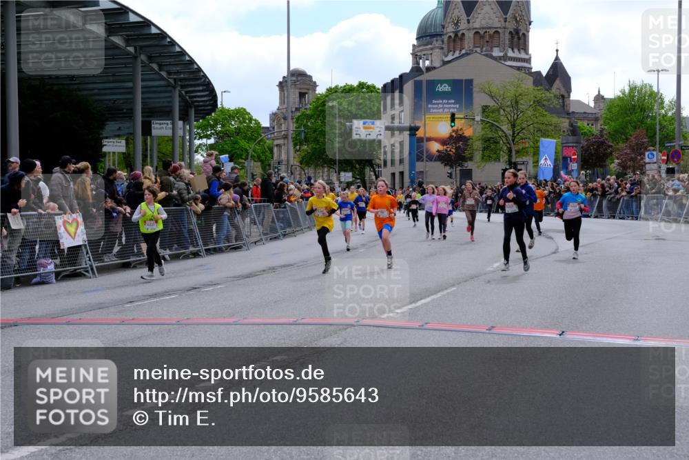 25.04.2026 - Das Zehntel Tim E. http://msf.ph/oto/9585643 25.04.2026 12:56:19 Ziel 10174, 10367, 10485, 10543, 10593, 10823, 10829, 11148, 11340, 11342, 11869, 11970, 12418, 12429, 12446, 12695 meine-sportfotos.de